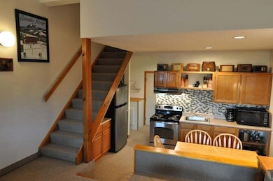 8 Fall Line Dr unit N201, Newry, ME 04261 - photo 3
