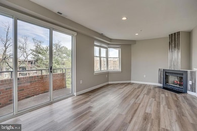 Lofts Condominiums unit 607, Alexandria, VA 22304 - photo 3