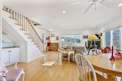 4 Willow Ct, South Haven, 49090-34
