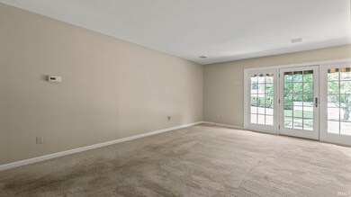 504 E 1st St, Auburn, IN 46706 - photo 3