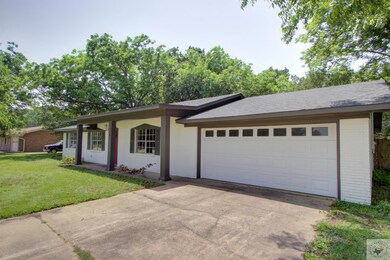 3923 Galleria Oaks Dr, Texarkana, TX 75503 - photo 2