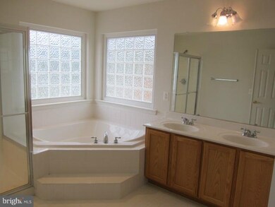 4143 Chatham Dr, King George, VA 22485 - photo 4