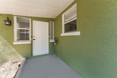 4939 Woodland Dr, Saint Petersburg, FL 33708 - photo 6