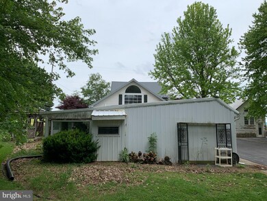 941 N Forge Rd, Palmyra, PA 17078 - photo 6