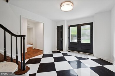 9224 Fall River Ln, Potomac, MD 20854 - photo 5