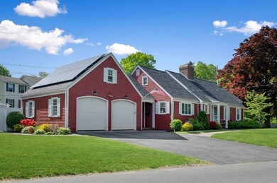 13 Devereux St, Marblehead, MA 01945 - photo 3