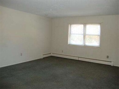 139 Litchfield Pines Dr unit B, Leominster, MA 01453 - photo 5