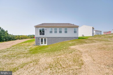 289 Wigeon Ct, Bunker Hill, WV 25413 - photo 5