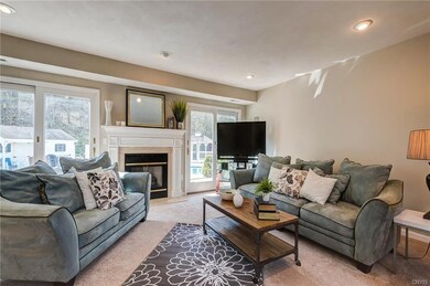 Cozy Family Room overlooks the Gazebo, Built in Po