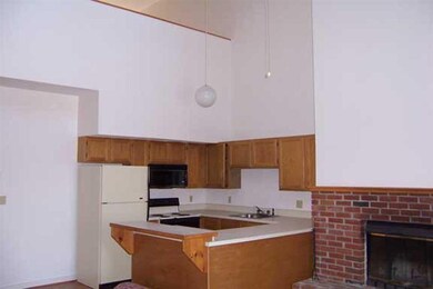 64 Davis Rd unit 3, Plymouth, NH 03264 - photo 5