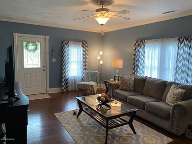 189 Bank St, Lebanon Junction, KY 40150 - photo 4