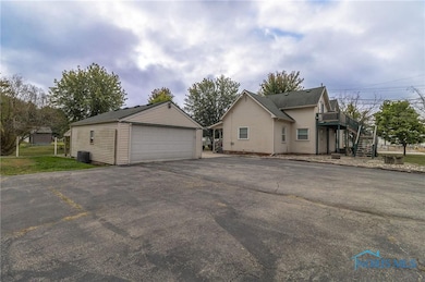 2249 Pickle Rd, Oregon, OH 43616 - photo 4