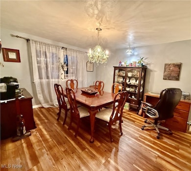 939 Robin Hood Dr, Follansbee, WV 26037 - photo 7