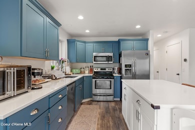 5513 N Atlantic
