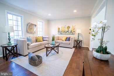 11913 Falls Rd, Potomac, MD 20854 - photo 3