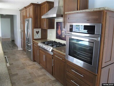 5393 Verda Ln NE, Keizer, OR 97303 - photo 2