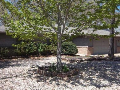 61 Walney Dr, Bella Vista, AR 72715 - photo 2