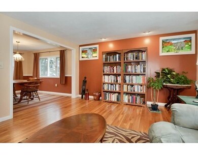 38 Thoreau Rd, Northborough, MA 01532 - photo 4