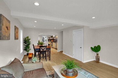 30 W Simpson St, Mechanicsburg, PA 17055 - photo 5