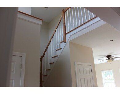 16 Kingsberry Way, Easthampton, MA 01027 - photo 3