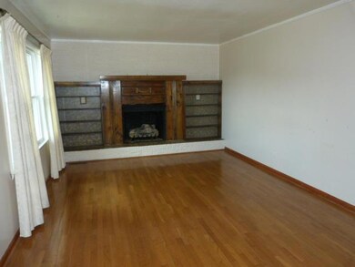 1903 Kefauver St unit 1903, Manchester, TN 37355 - photo 2