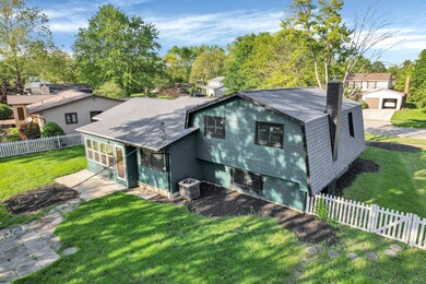 33-web-or-mls-1745-shady-brook-ln