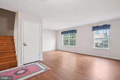 10258 Quiet Pond Terrace, Burke, VA 22015 - photo 7