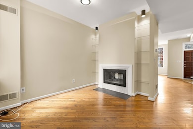 650 E St NE unit A, Washington, DC 20002 - photo 5