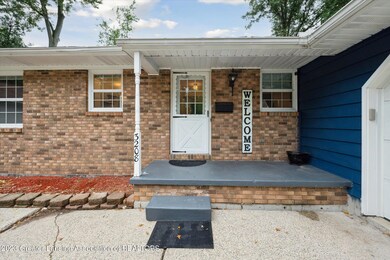 3208 Cardiff Ct, Lansing, MI 48911 - photo 4