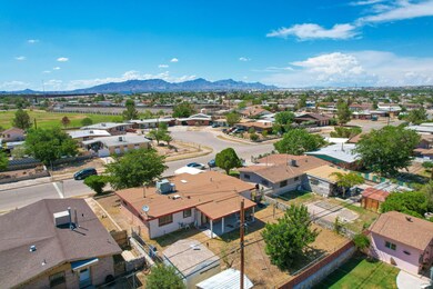 7853 Jersey St, El Paso, TX 79915 - photo 3