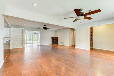 1414 Sundale St, Ennis, TX 75119 - photo 5