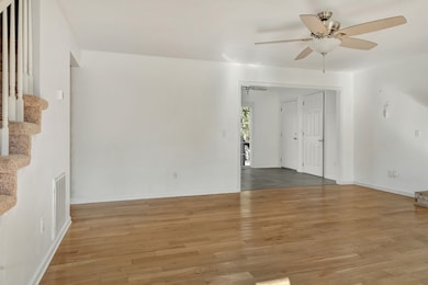 2012 Graceland Way, Greenbrier, TN 37073 - photo 5