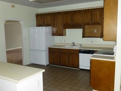 715 Maple Ct, Columbia, TN 38401 - photo 6