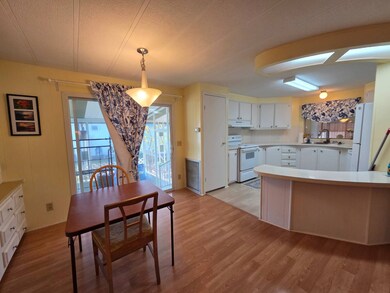 6190 62nd Ave N unit 75, Pinellas Park, FL 33781 - photo 4