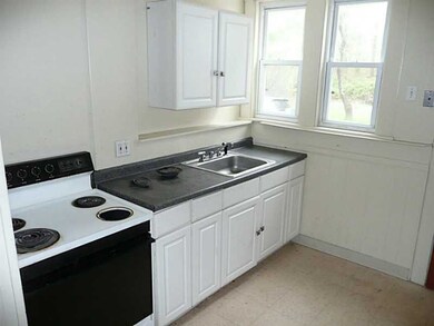 496 Providence St, West Warwick, RI 02893 - photo 4