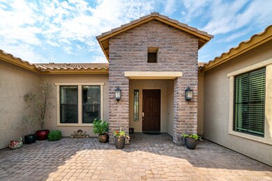 Los Altos Courtyard 1