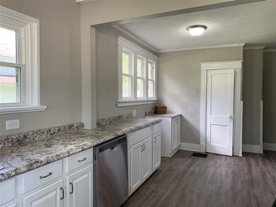 321 Division St, Elkhart, IN 46516 - photo 3