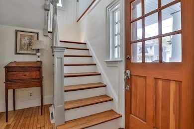 5 Arlington St, Newburyport, MA 01950 - photo 4