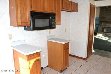 3986 Distant Moon Ct, Jacksonville, FL 32210 - photo 5