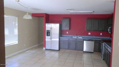 EAT IN KITCHEN