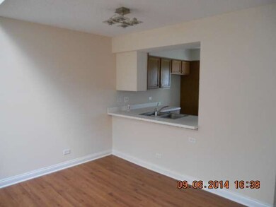 1608 Estate Cir, Naperville, IL 60565 - photo 3