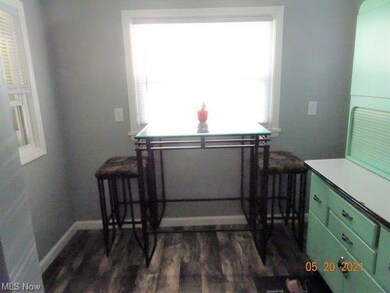 Breakfast nook
