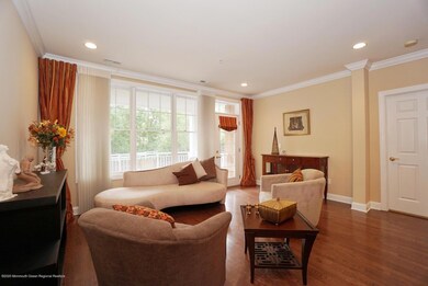 5205 Pointe Gate Dr, Livingston, NJ 07039 - photo 4