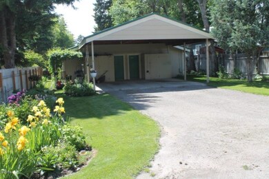 Carport