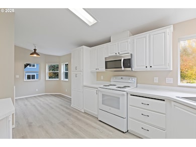 23077 SW Main St unit 21, Sherwood, OR 97140 - photo 5