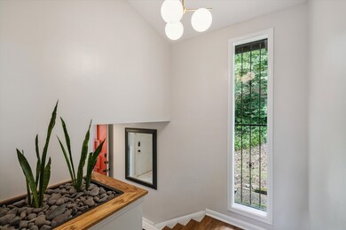 5657 Walnut Grove Rd, Memphis, TN 38120 - photo 4