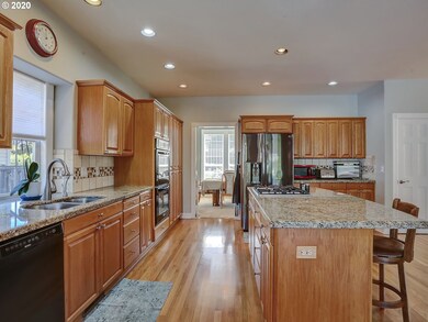 1904 NE 20th Ave, Canby, OR 97013 - photo 7