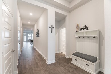 9310 Galloway Woods Trail, the Woodlands, TX 77375 - photo 6