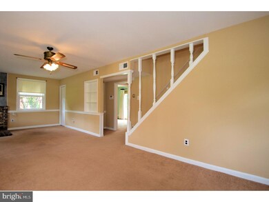 1993 Clearview Ave, Norristown, PA 19403 - photo 4