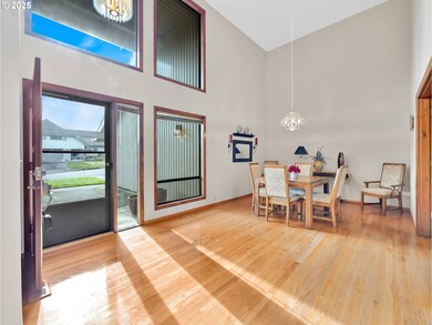 3239 SW 26th St, Gresham, OR 97080 - photo 2